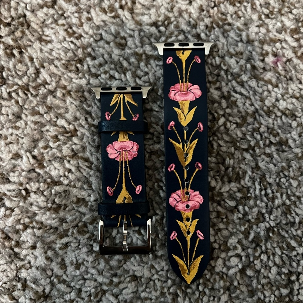 Tory Burch Floral Embroidered Apple Watch Band - 42mm